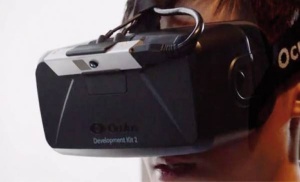 Kamera Nimble Sense omogoča uporabnikom Oculus Rifta razpoznavo gibanja rok uporabnika.